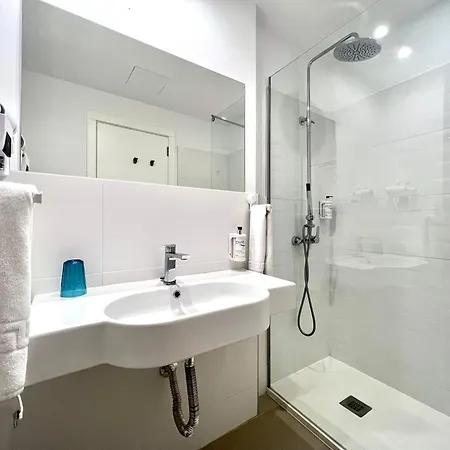 With Breakfast Included, Balcony, Wifi, Pool In Yaiza Yaiza (Lanzarote)